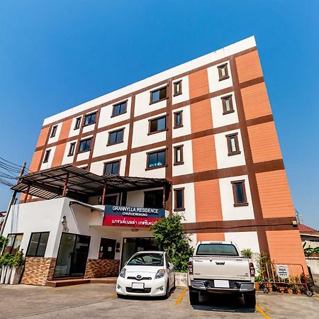 Grannylla Charoenkrung Aparthotel Bangkok Luaran gambar