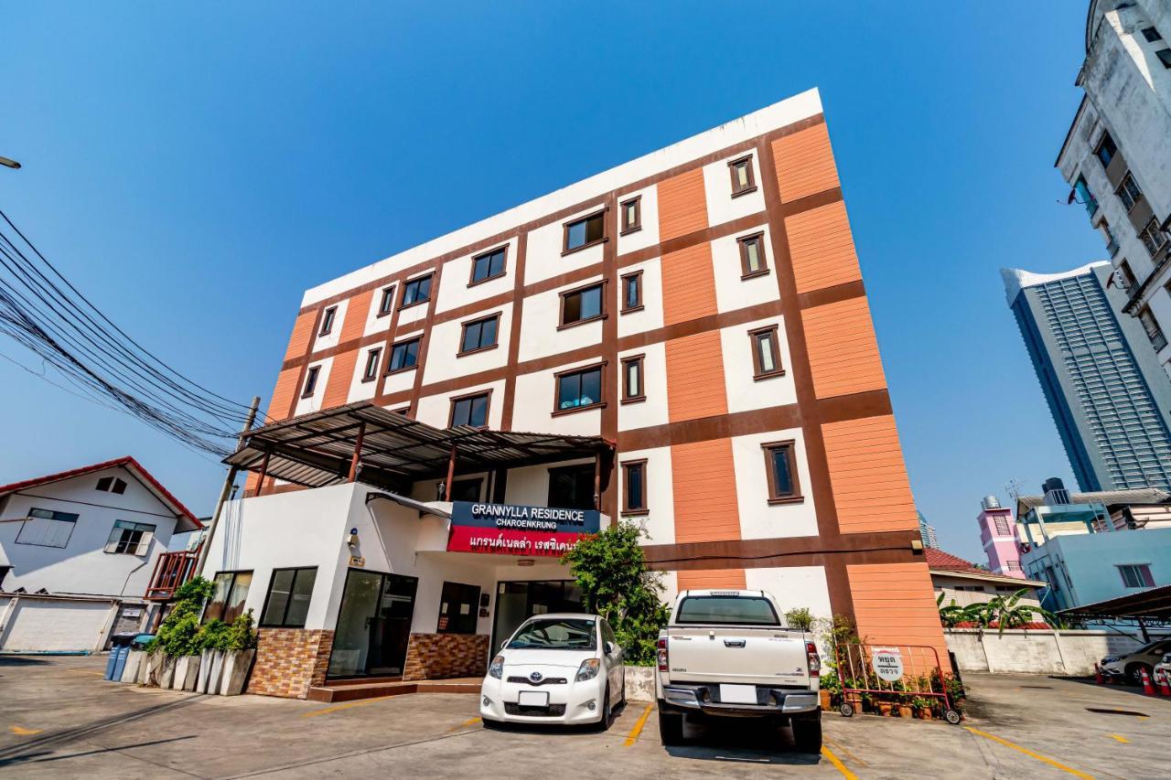 Grannylla Charoenkrung Aparthotel Bangkok Luaran gambar