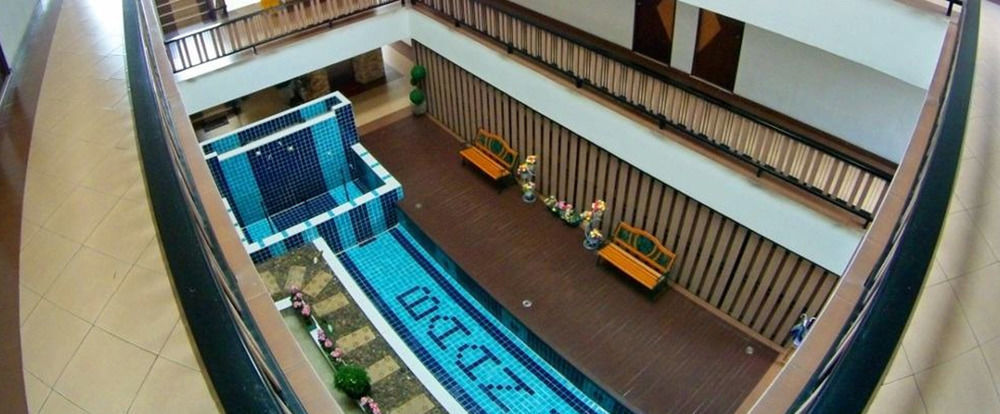 Grannylla Charoenkrung Aparthotel Bangkok Luaran gambar